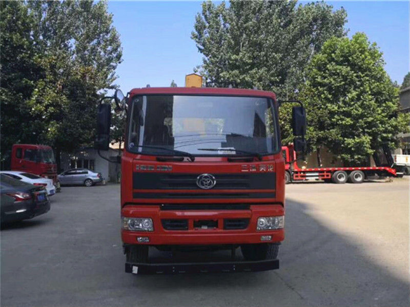 三環(huán)昊龍5噸隨車吊平板運(yùn)輸車