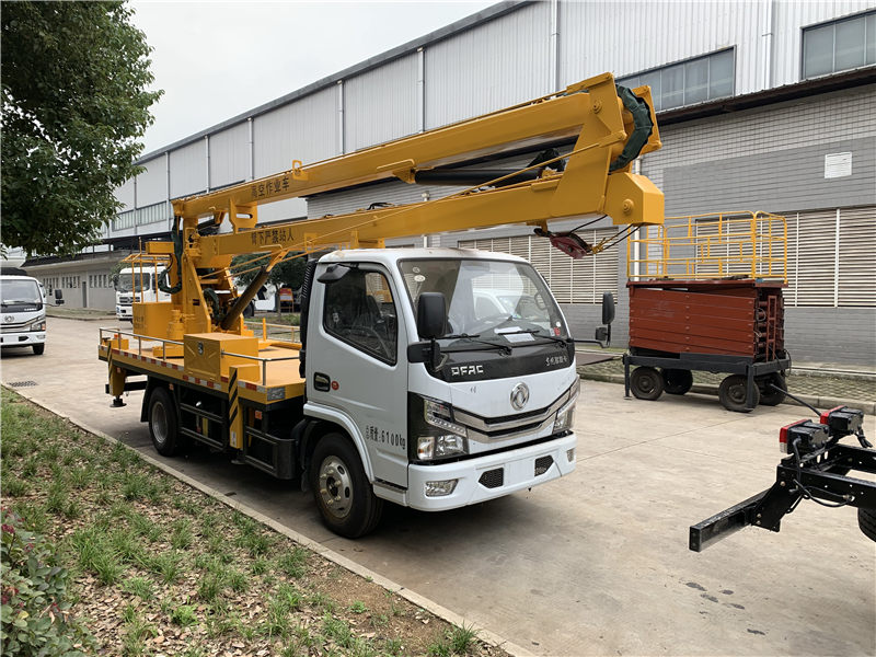 東風(fēng)多利卡12米高空作業(yè)車(chē)（國(guó)六）