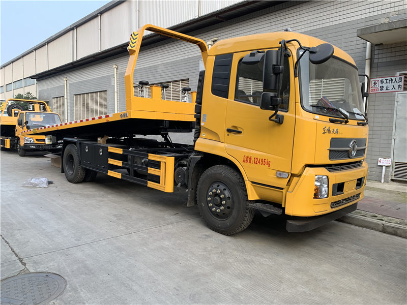 東風(fēng)天錦平板清障車(chē)（8噸）