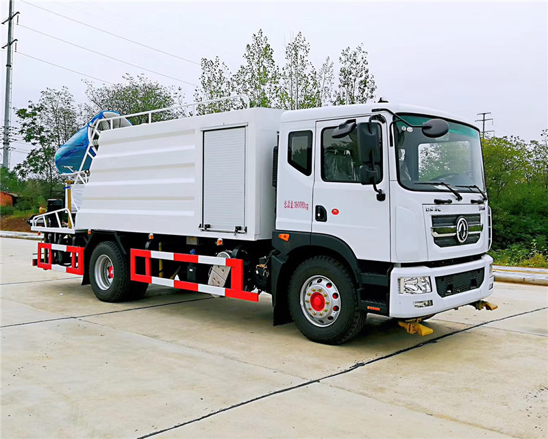 東風D9抑塵車（10-12噸）