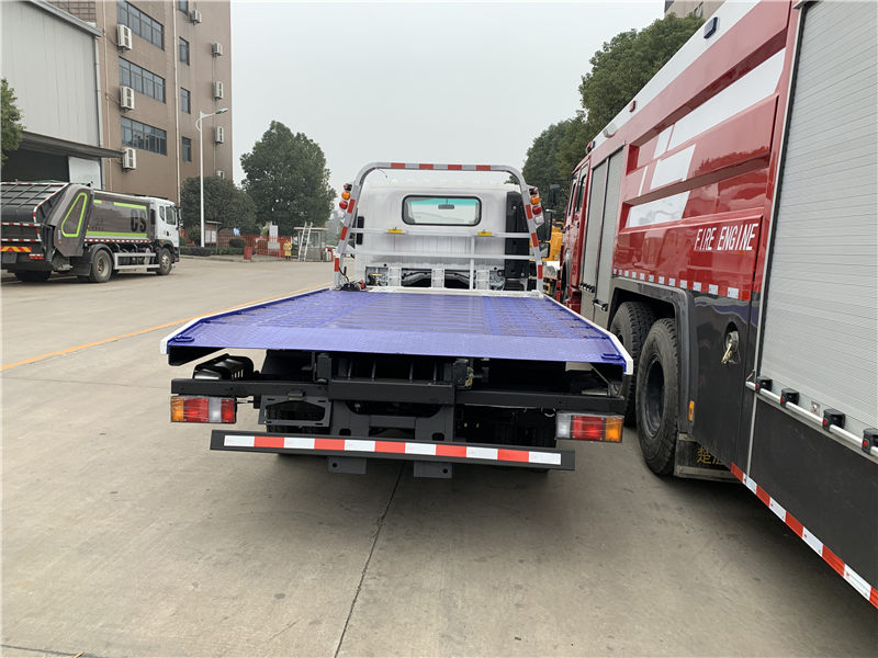 五十鈴寬體3噸清障車（藍(lán)牌國(guó)六）